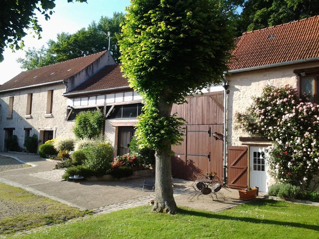 Bed and Breakfast La Ferme Du Vintue Etrechy  Exteriér fotografie